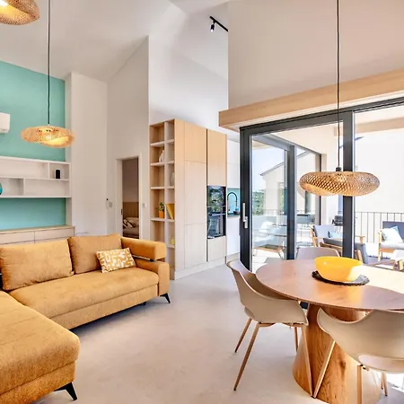 Appartement Azure Breeze Artatore *