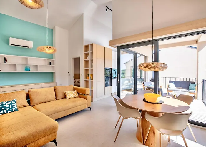 Appartement Azure Breeze Artatore *