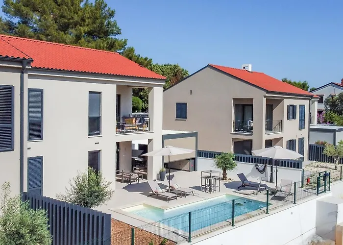 Azure Breeze Artatore