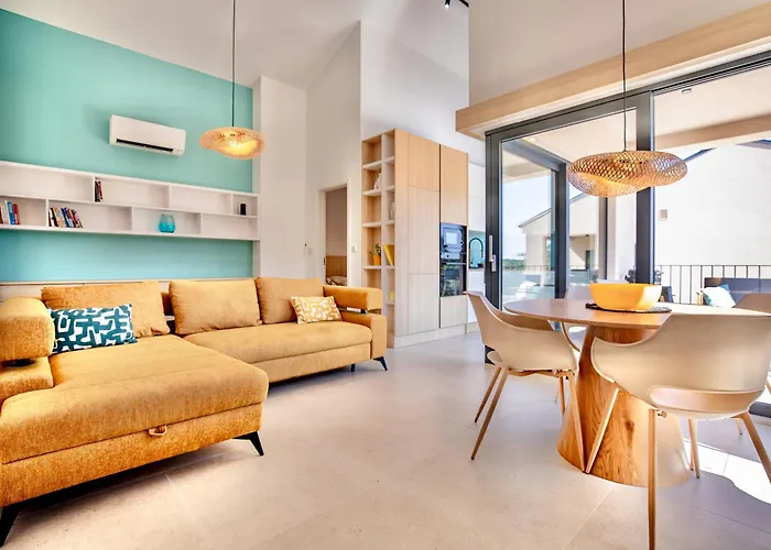 Azure Breeze Artatore Appartement